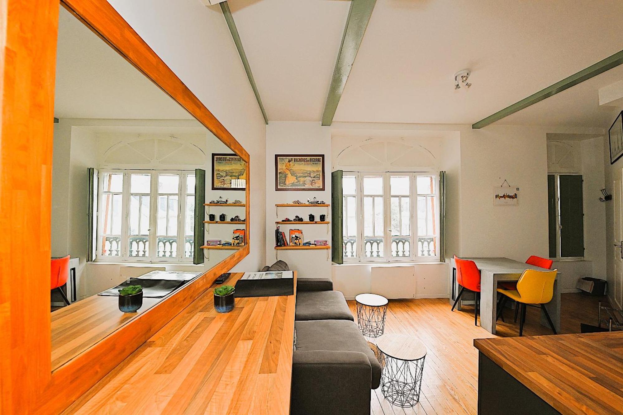 Les Petits Loups - Acces Parc - Stationnement Gratuit Apartment Bagneres-de-Bigorre Exterior photo